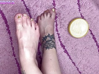 Foot Massage With Cream Close Up - Foot Fetish free video