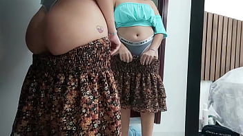 Camara Oculta Puesta En La Habitacion De Mi Hermanastra De 18 Años free video