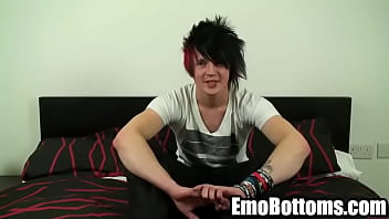 Emo Twink Louis Phantom Stroking His Hard Schlong1024 1 free video