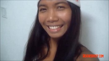 Hd Christmas Xmas Porno Deepthroat Throatpie Video From Thai Teen Heather Deep free video