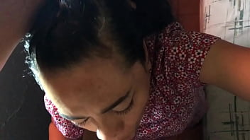 Pagando La Renta Con Mamada De Verga Hasta Que Saco La Leche free video