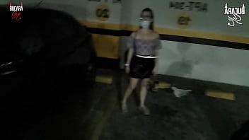 Follando Y Chupando Polla En Los Baños Del Centro Comercial El Cacique free video