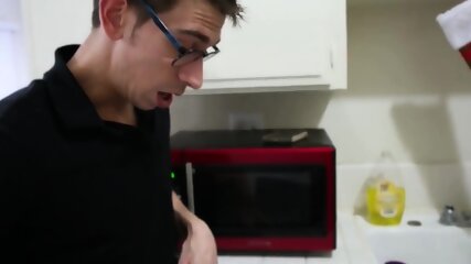 Mom Fucks Stepson In The Kitchen In Front Of Her Husband free video